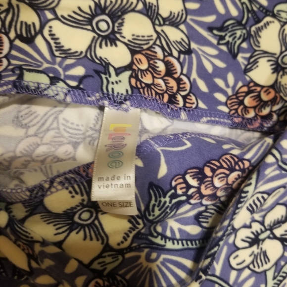 EUC Lularoe Leggings One size/small - Picture 3 of 3